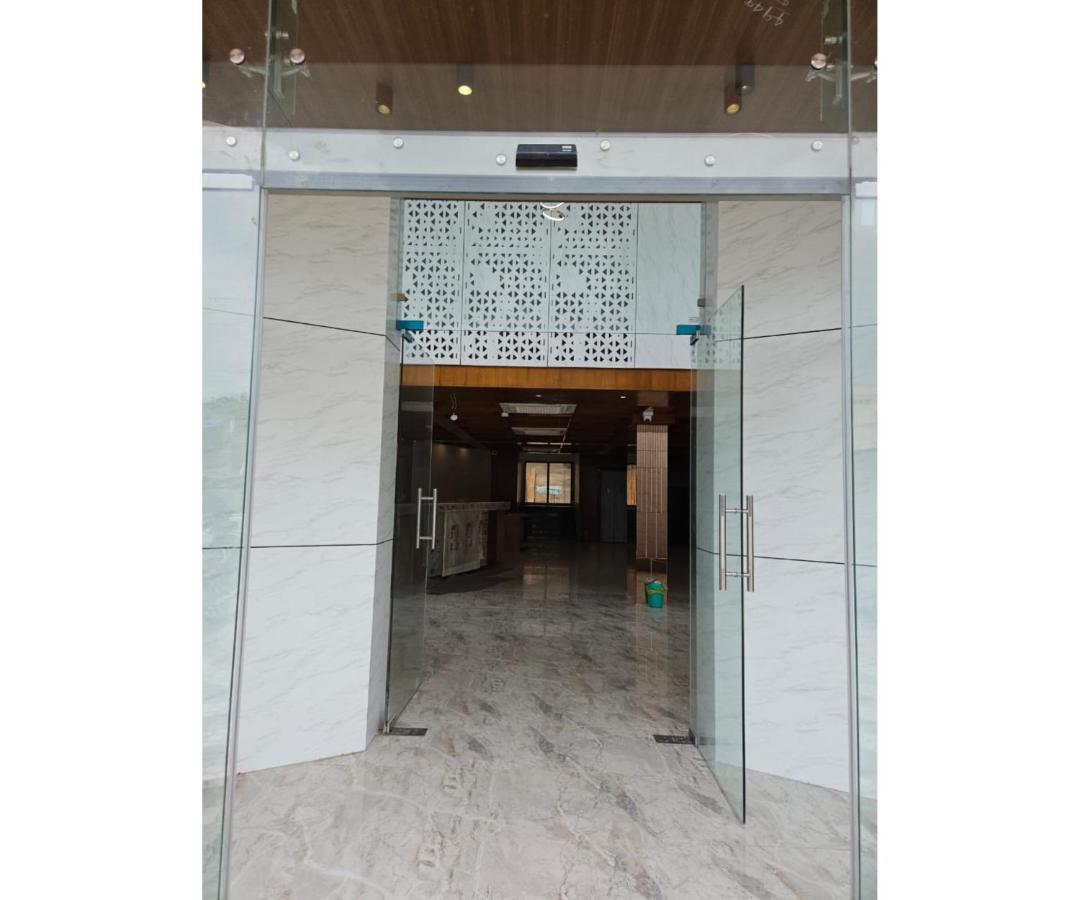 Lords Eco Inn, Ambaji Kültér fotó