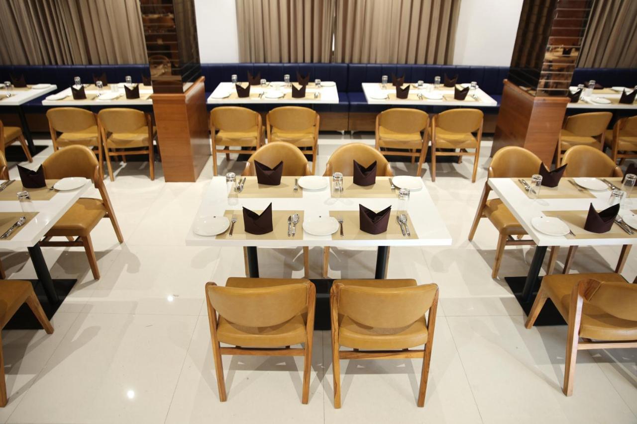 Lords Eco Inn, Ambaji Kültér fotó