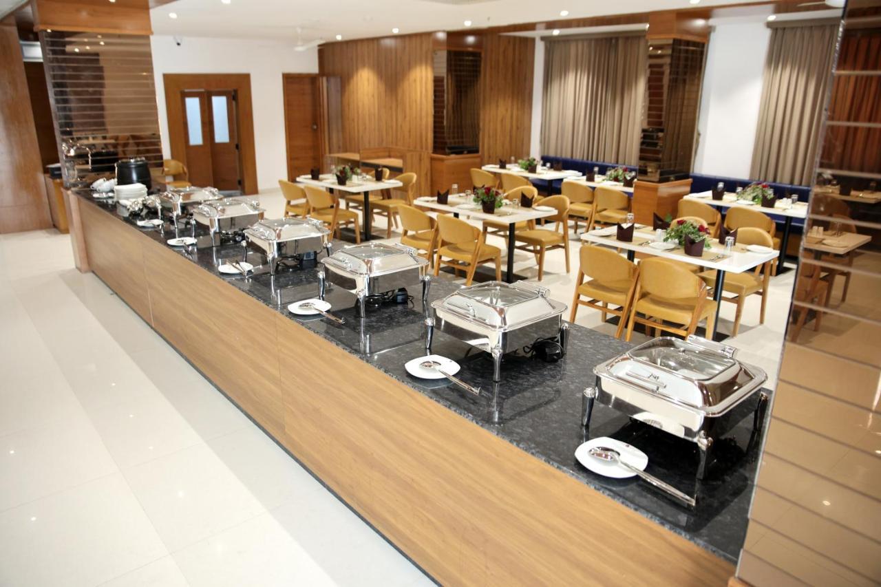 Lords Eco Inn, Ambaji Kültér fotó