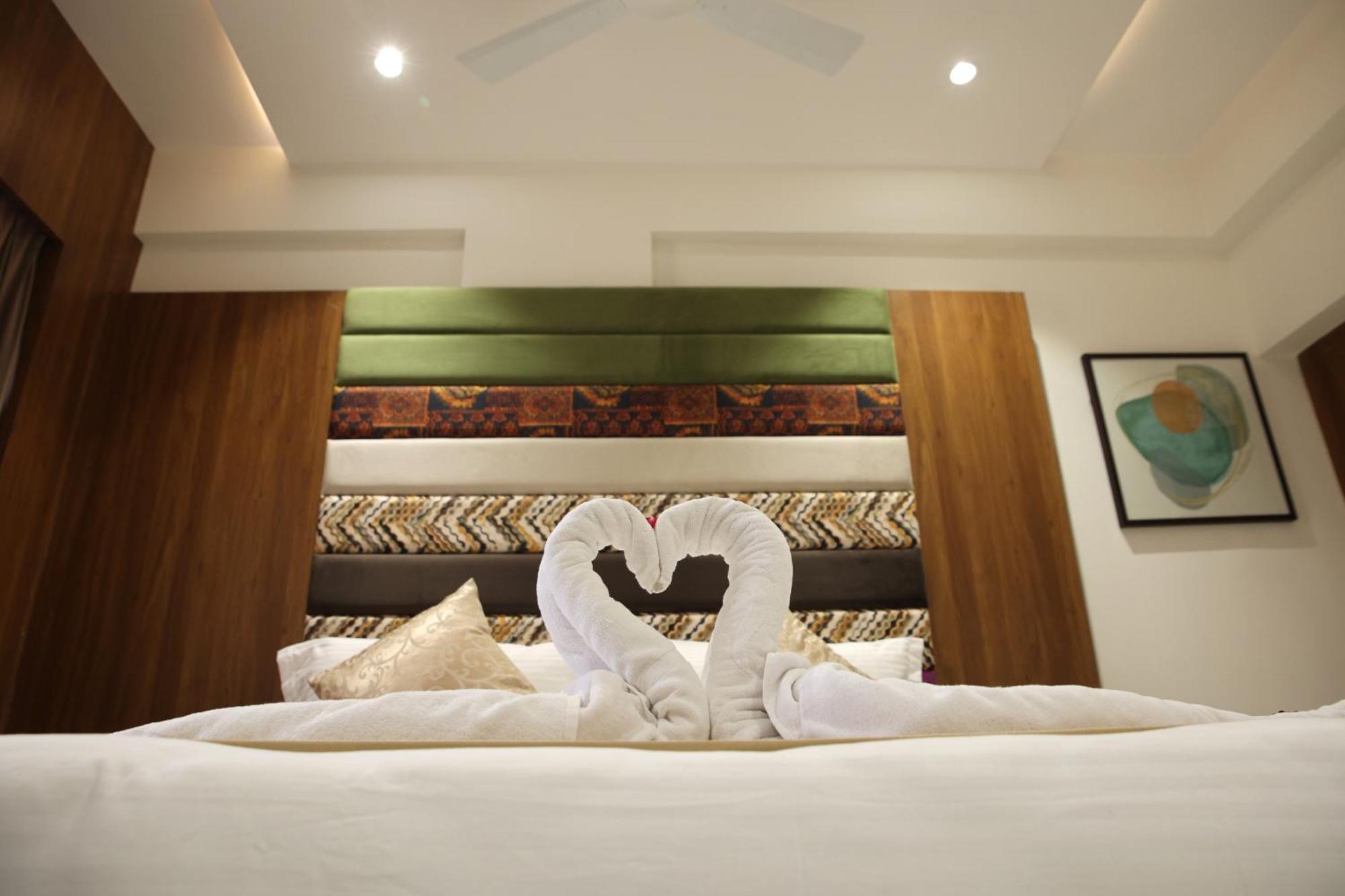 Lords Eco Inn, Ambaji Kültér fotó